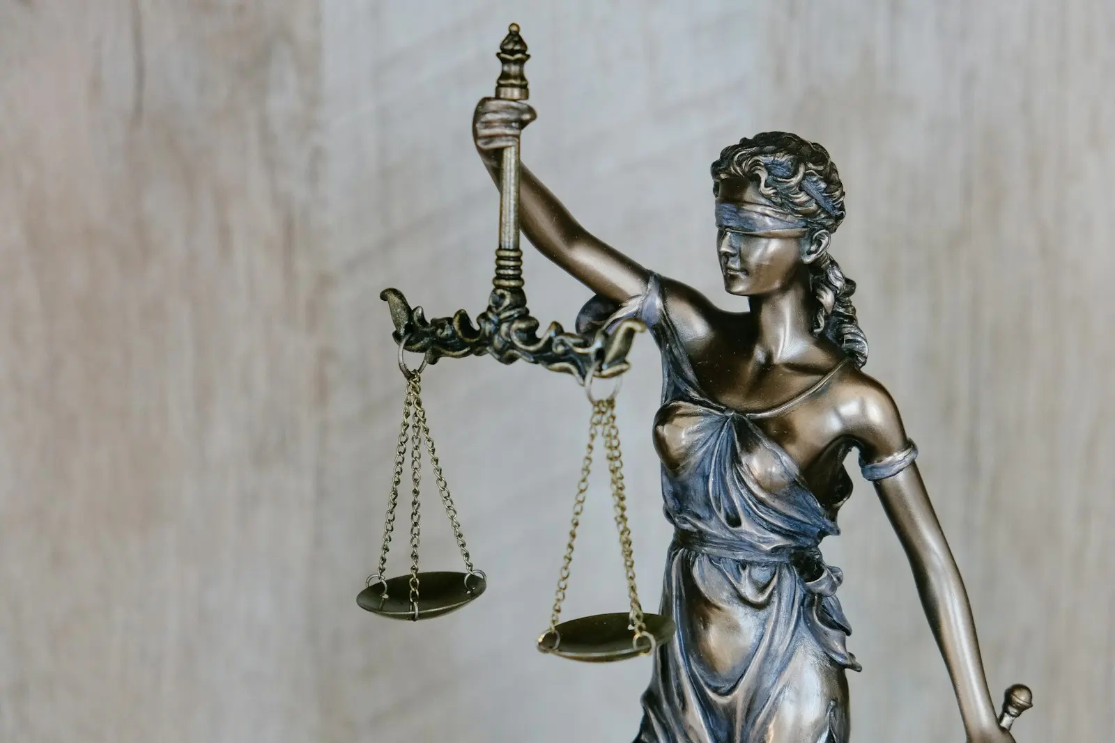 Justiça — assessoria em ações cíveis